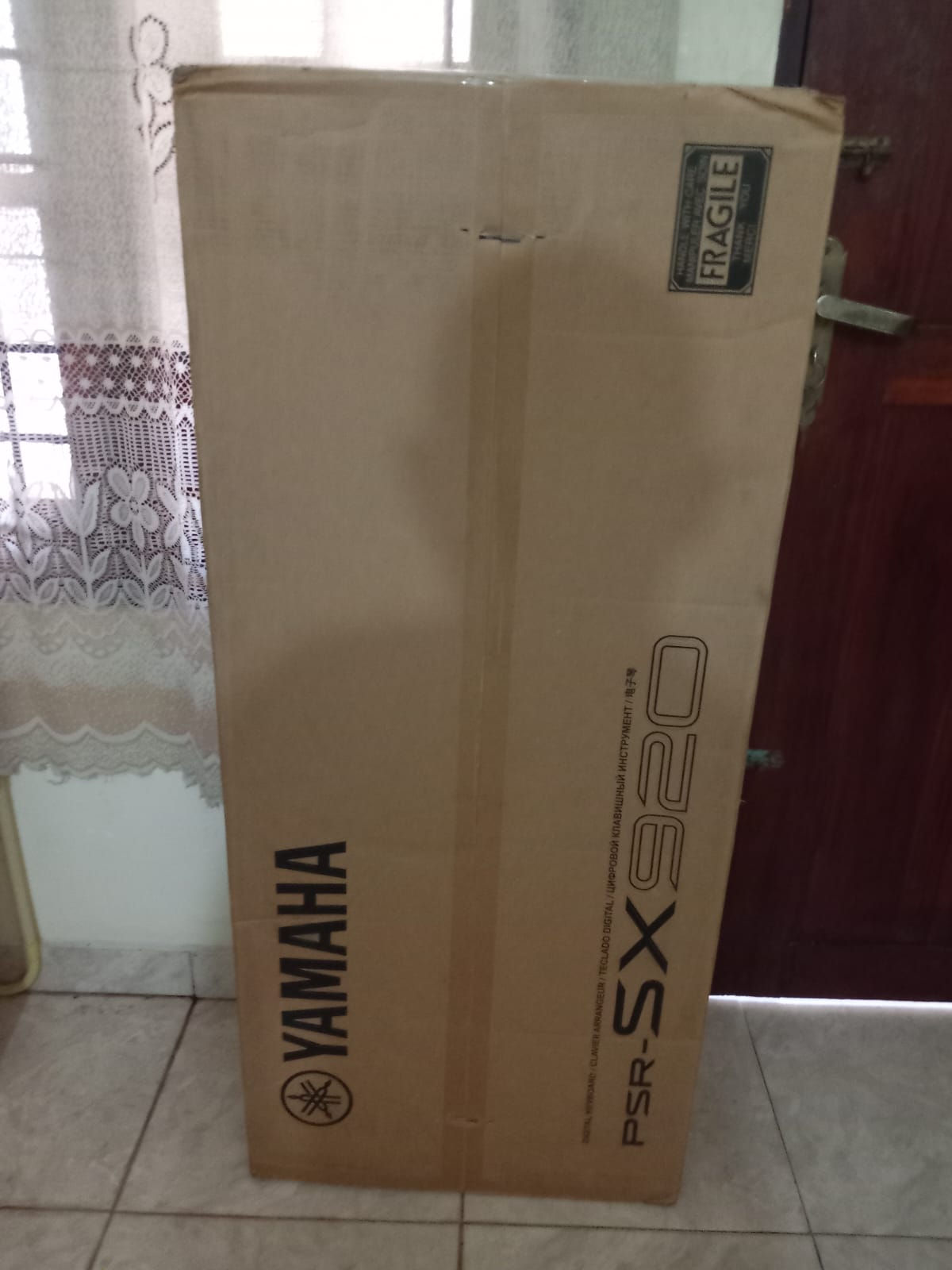 YAMAHA PSR SX-920 - Image 1