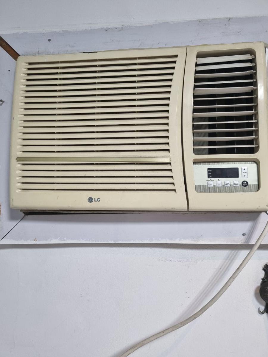 LG AC - Image 2
