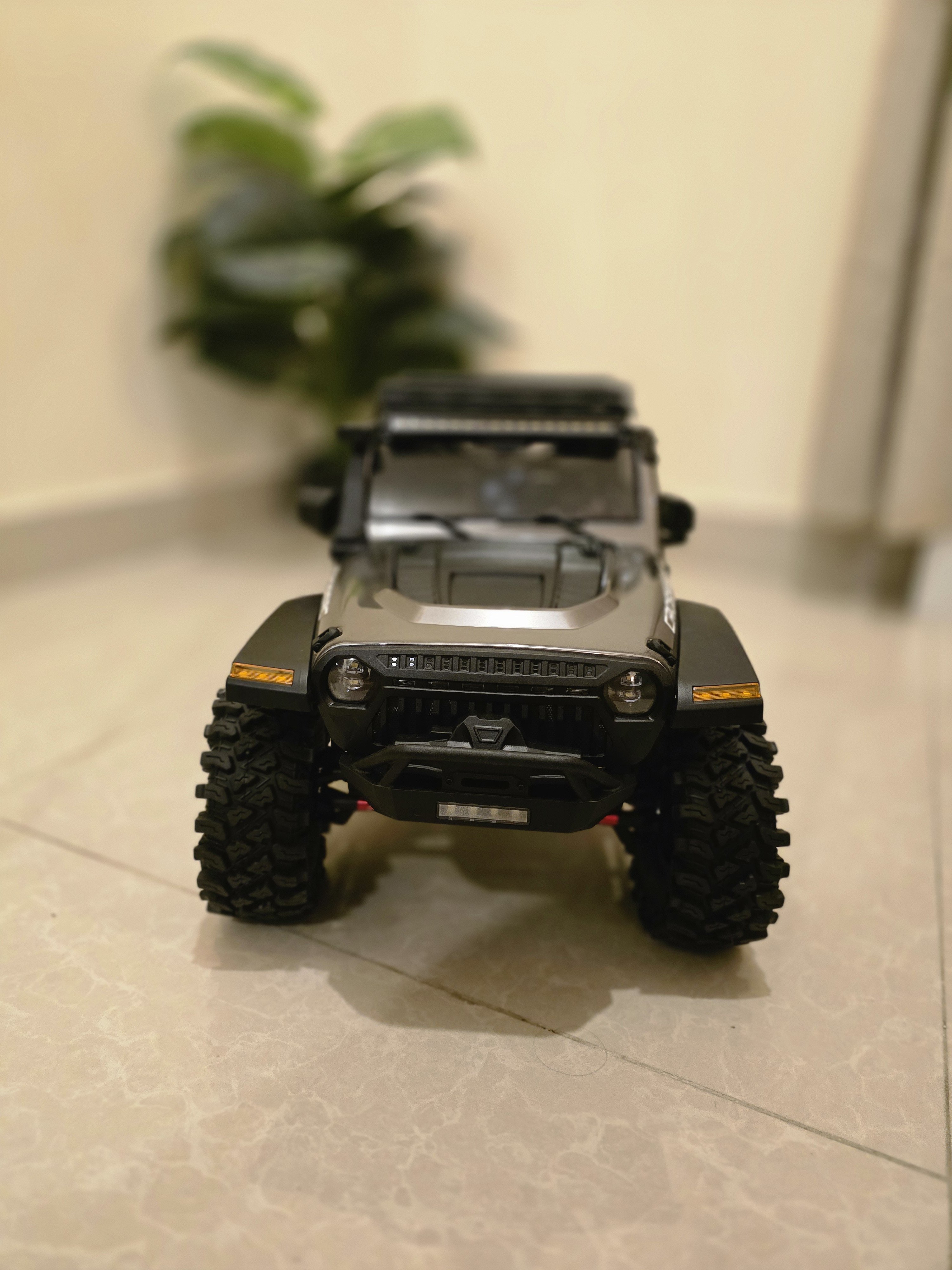 ?️?CrossRC -  1/8 scale Emo XL 2 [BRUSHLESS MOTOR, NEVER USED] - Image 2
