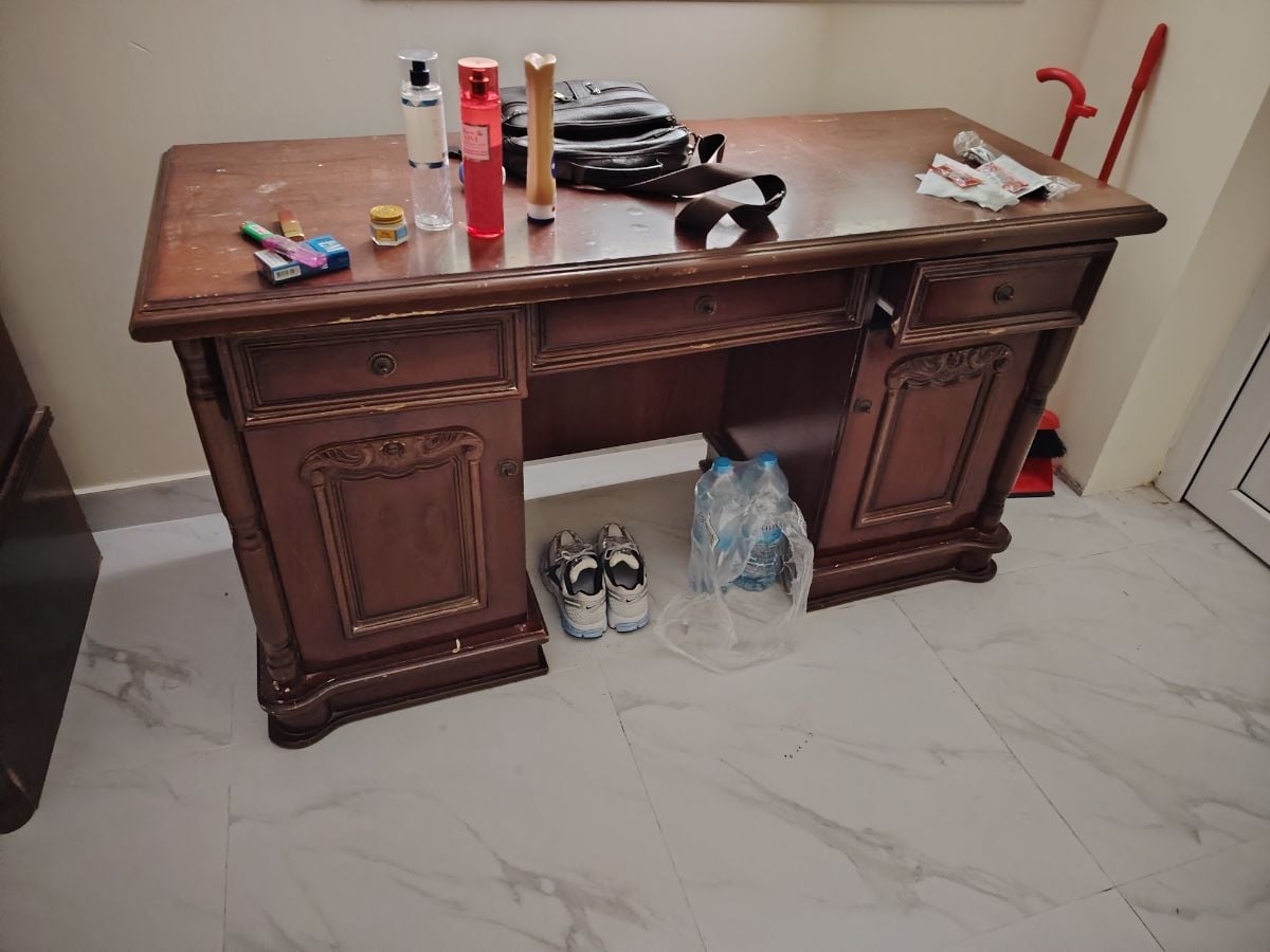 Cabinet?+dressing table - Image 1