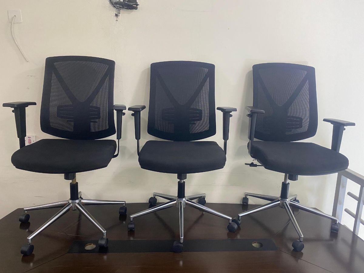 Used office furniture buy sell - Image 19