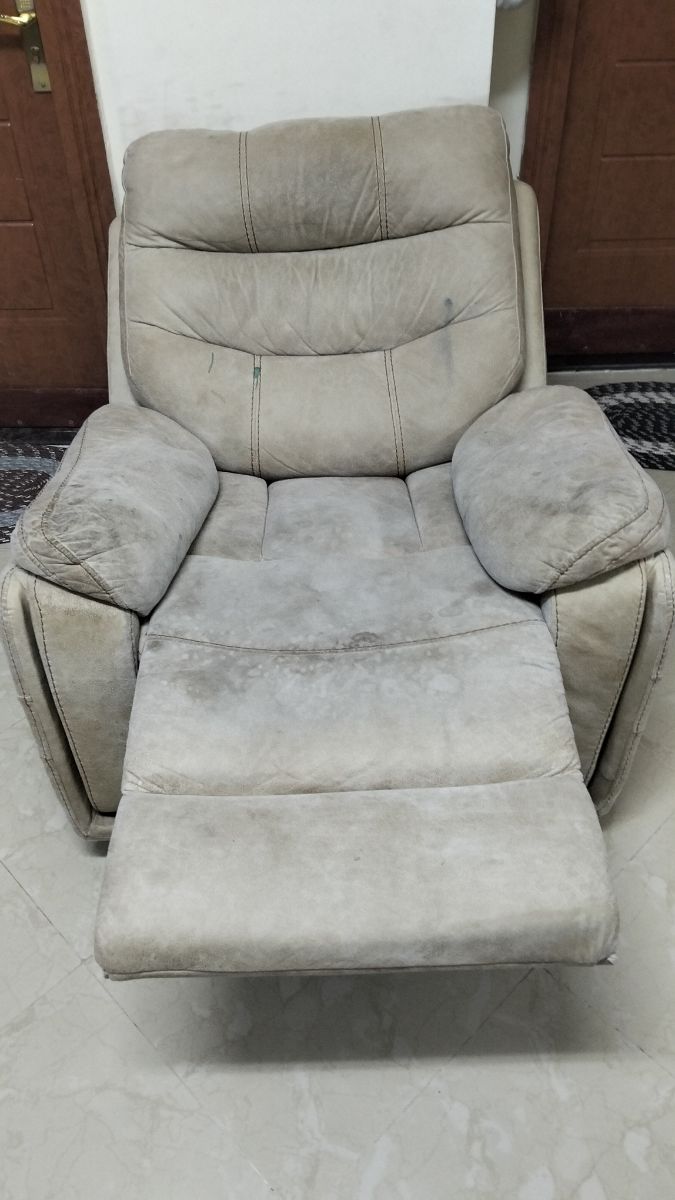 Homecentre Rocking leather recliner - Image 2