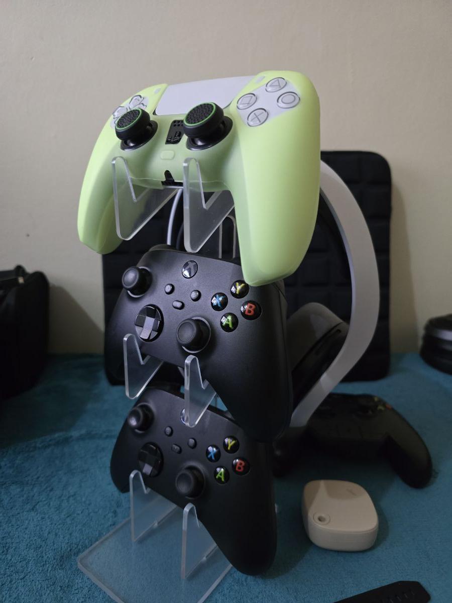 Three-layer Gamepad Holder With Headphone Holder For PS4/ PS5/PS3 Desktop - Image 9