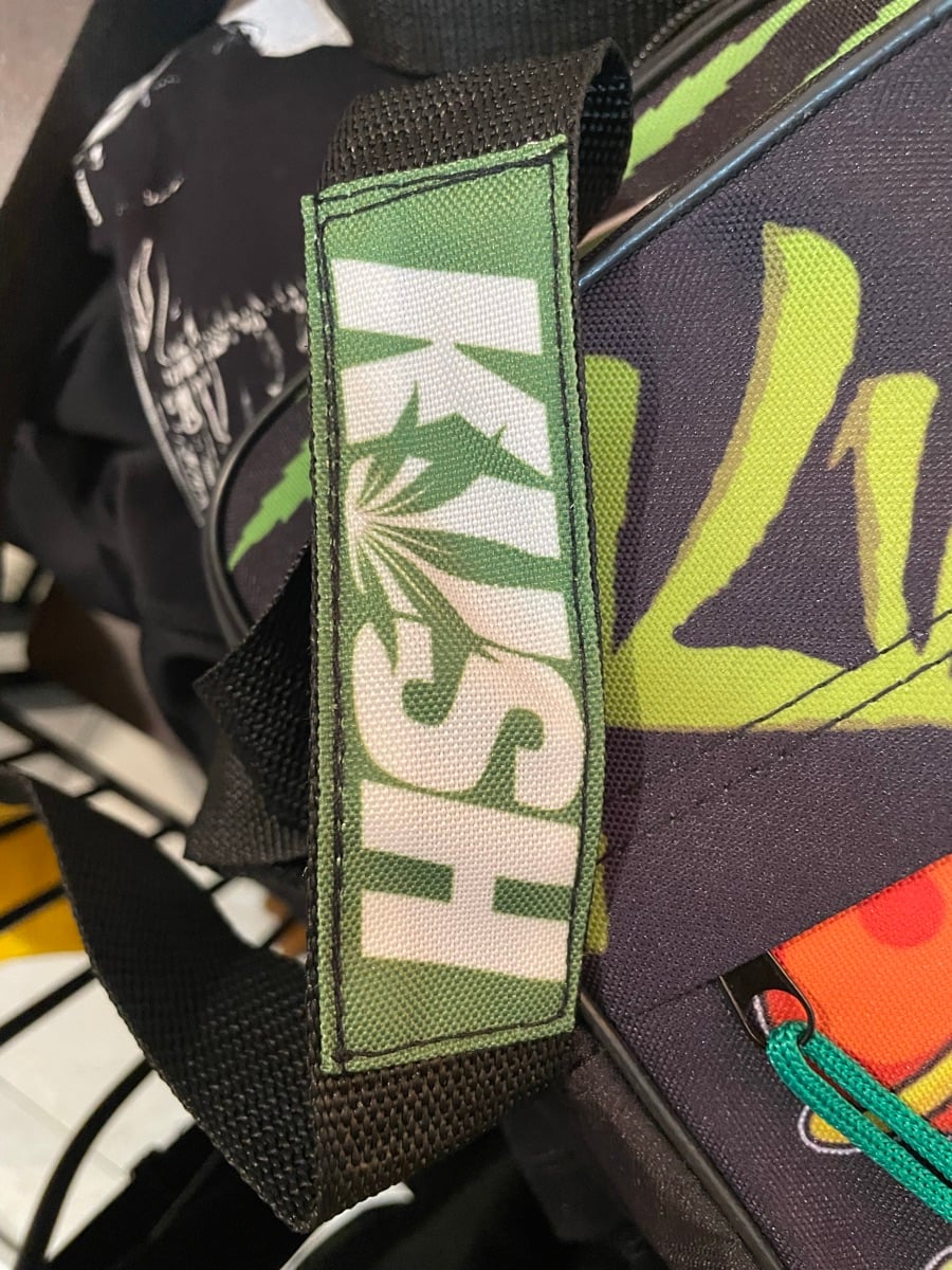 Kush design sling bag - Image 4