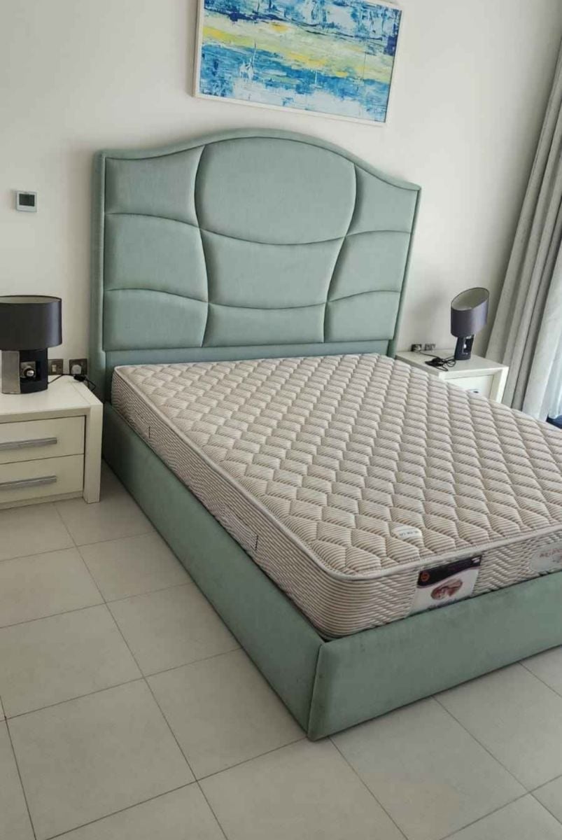 Qatar Airways furniture and electric item - Image 3
