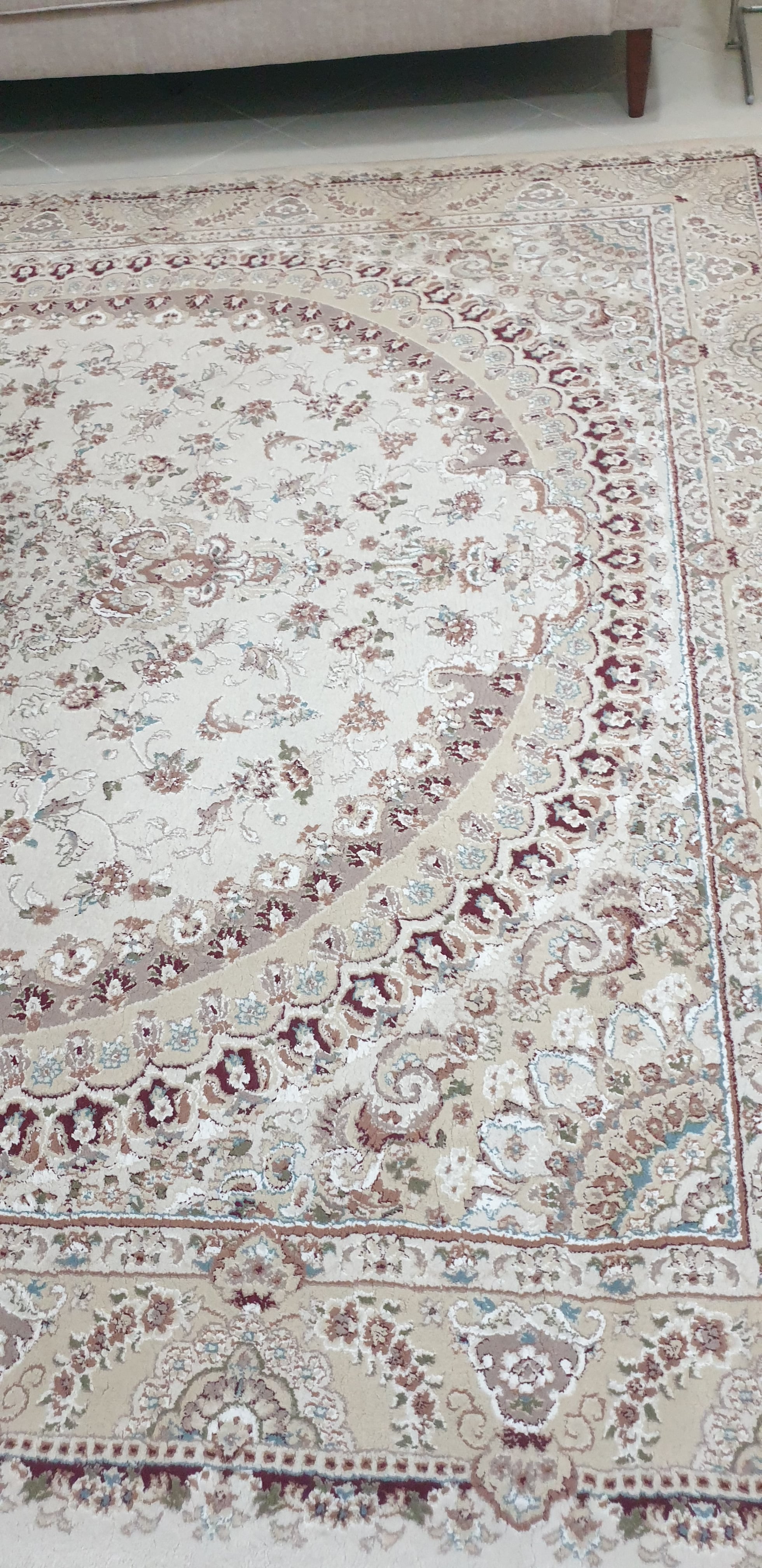 Carpets - Image 2