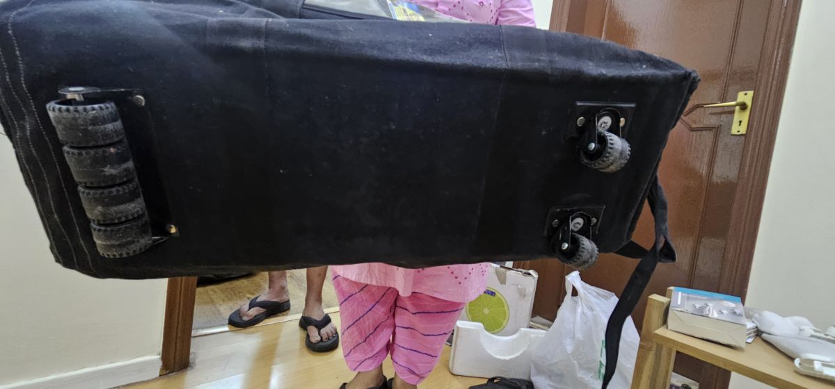 Travelling bags - Image 2