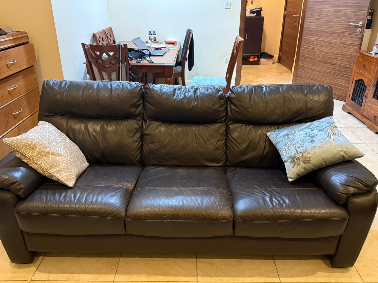 Genuine leather sofa set  - Image 4