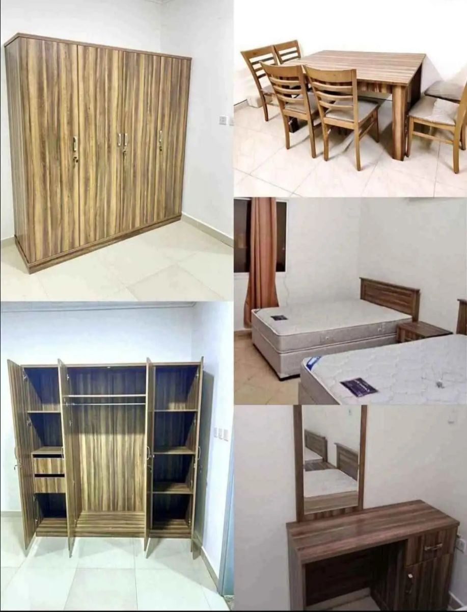 Qatar Airways furniture available - Image 4