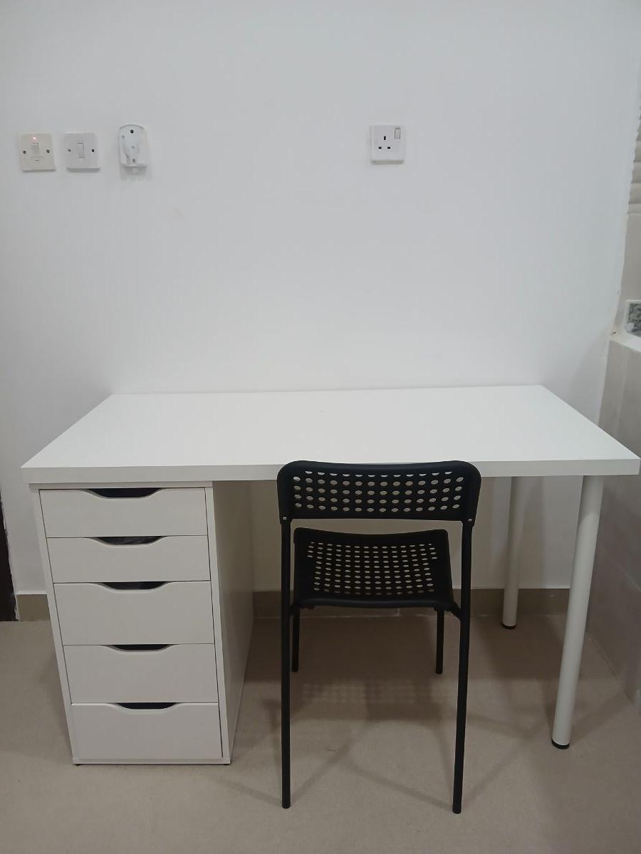 IKEA DESK - Image 3
