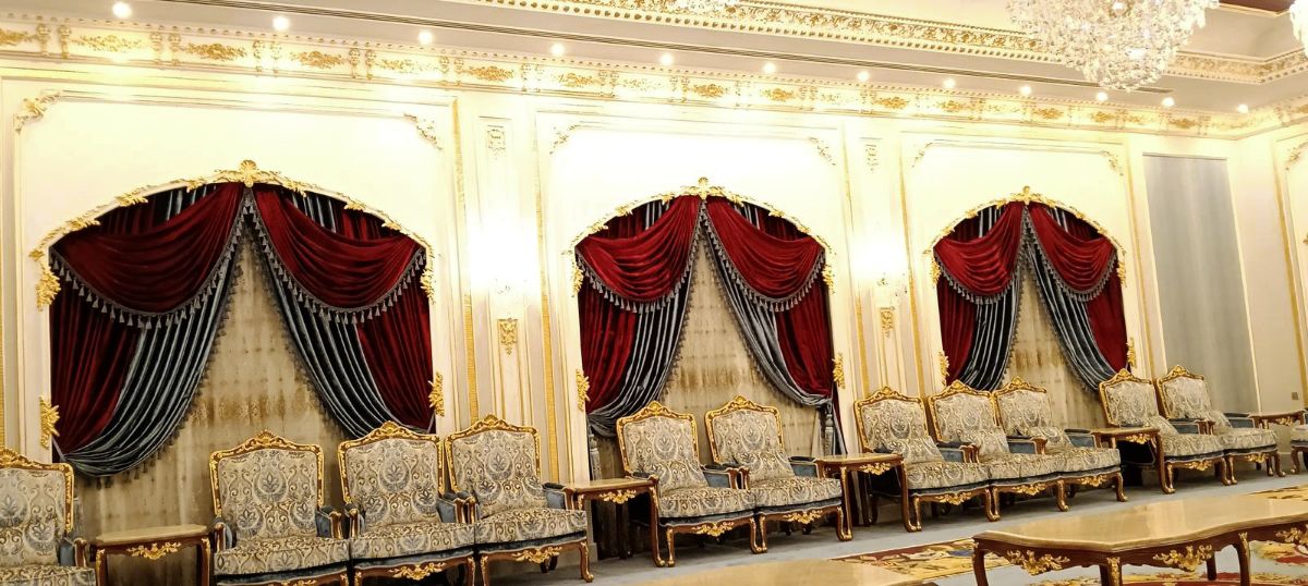 Curting, Carpet, Sofa, Wallpaper,  Furniture - Image 14