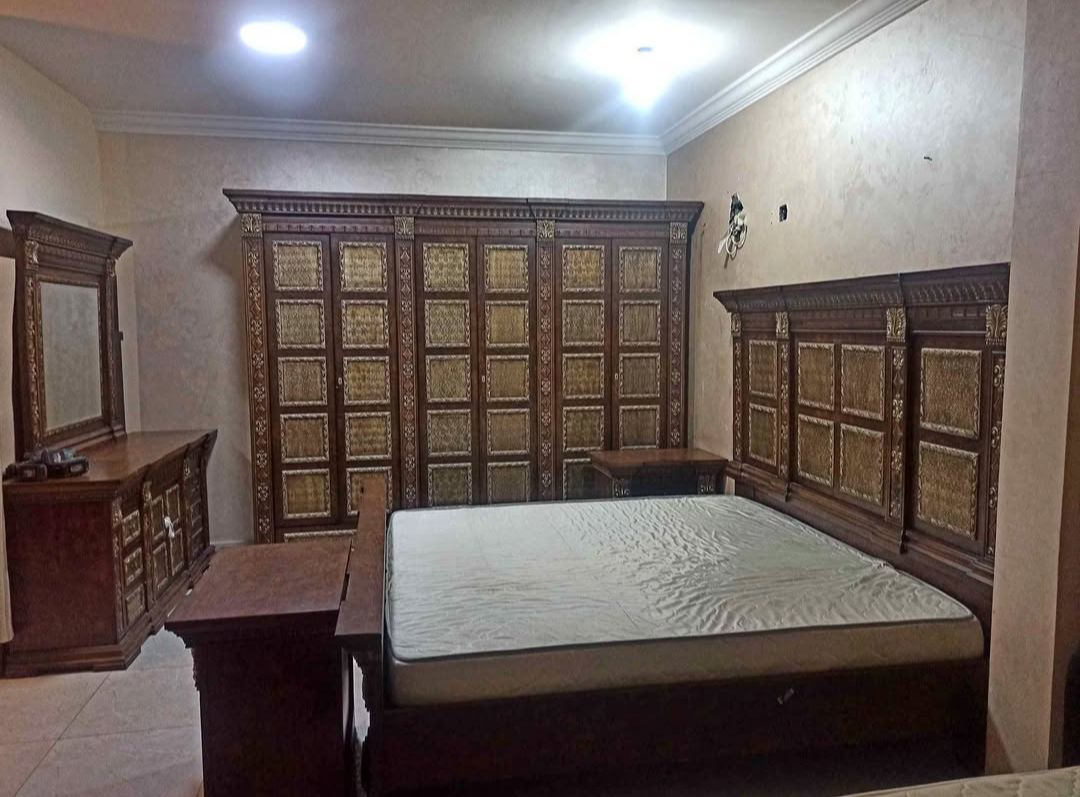 Qatar Airways Furniture available - Image 6