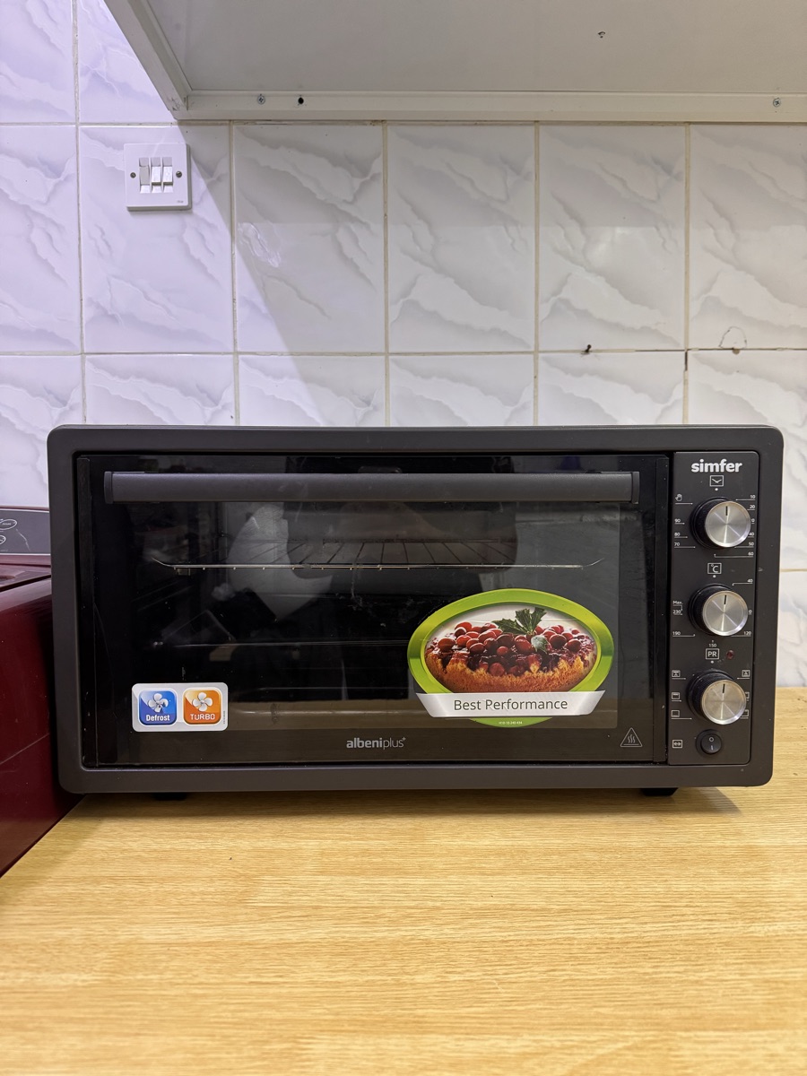 Microwave for sale - Image 1