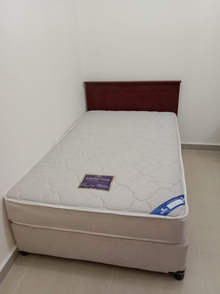 Qatar Airways furniture available - Image 18