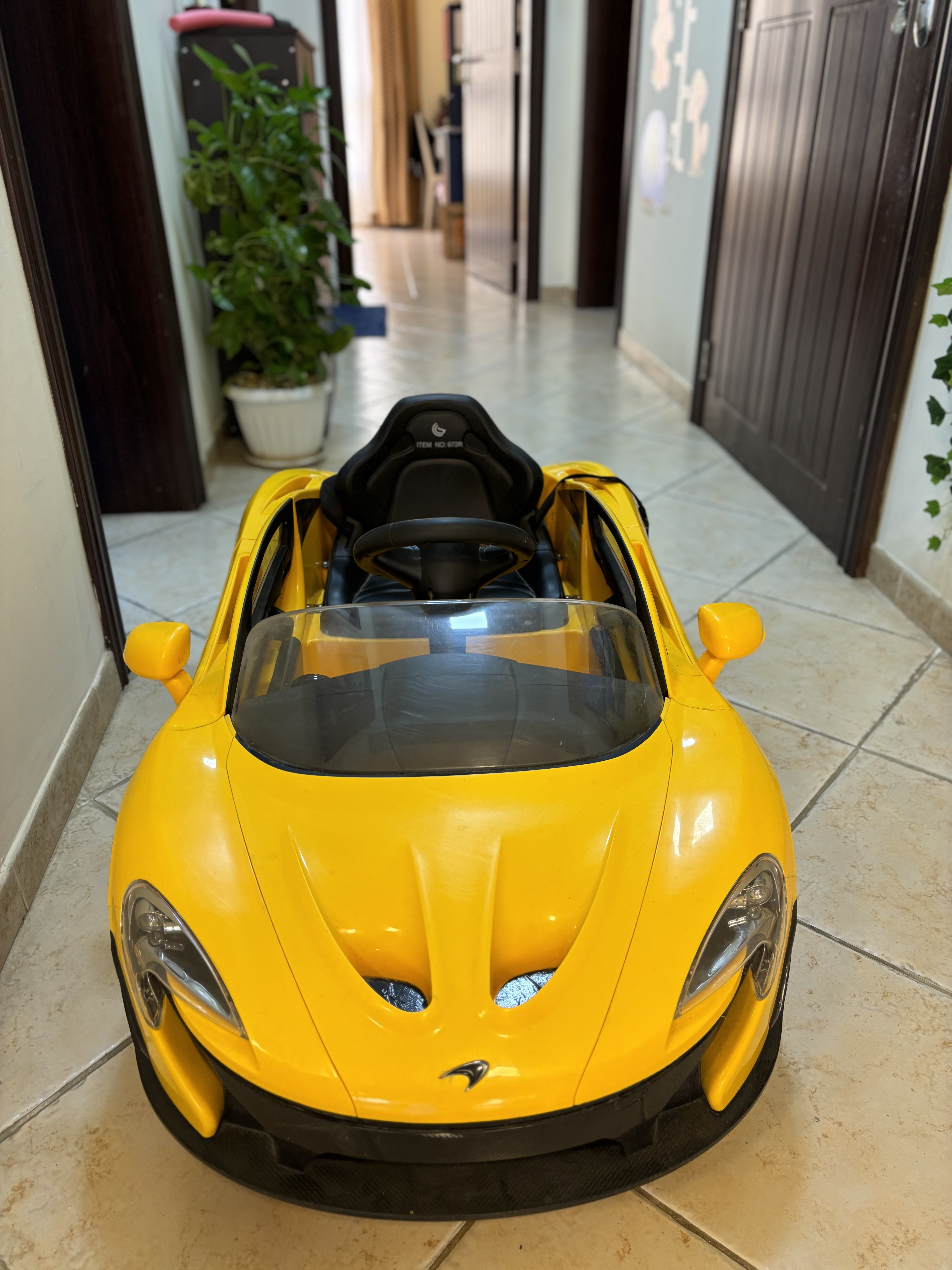 McLaren toy car  - Image 2