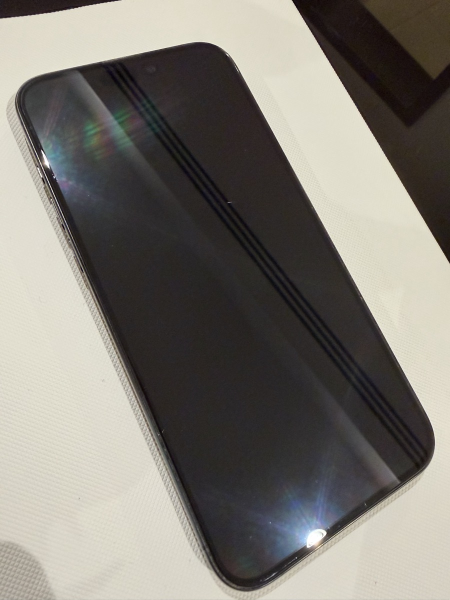 iPhone 15 Pro Max Natural Titanium 256GB - Image 4