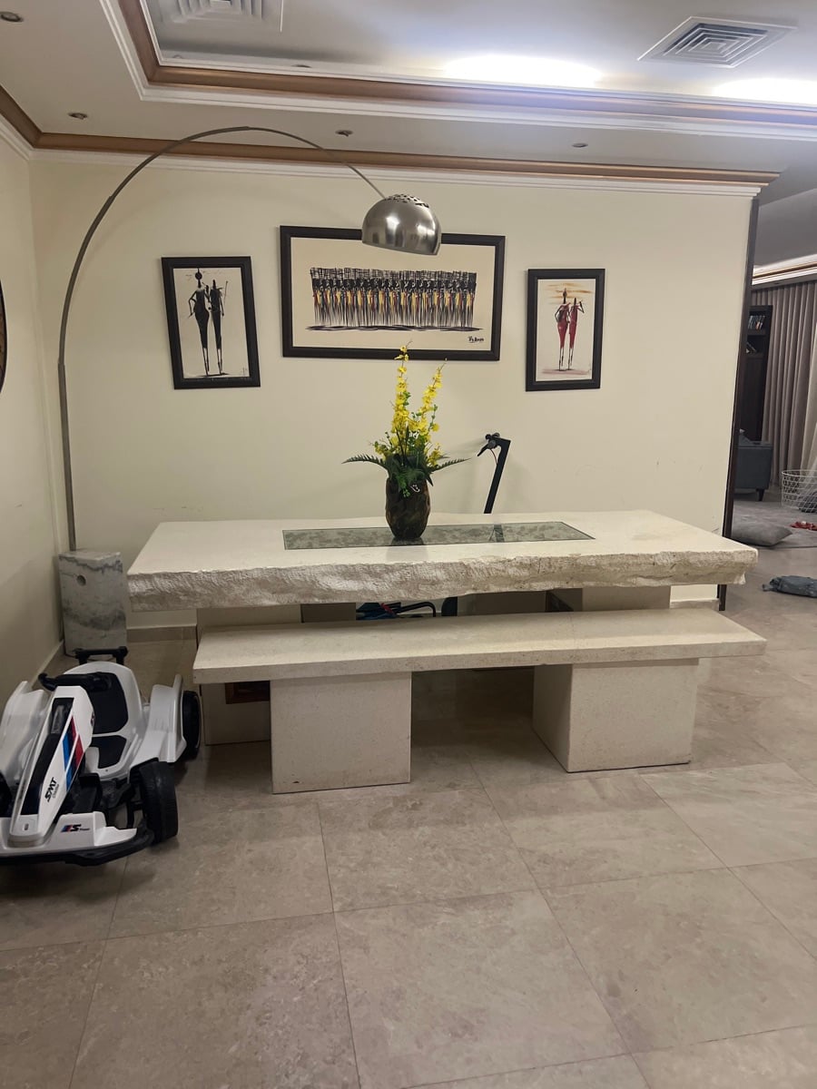 Dining Table - Image 2