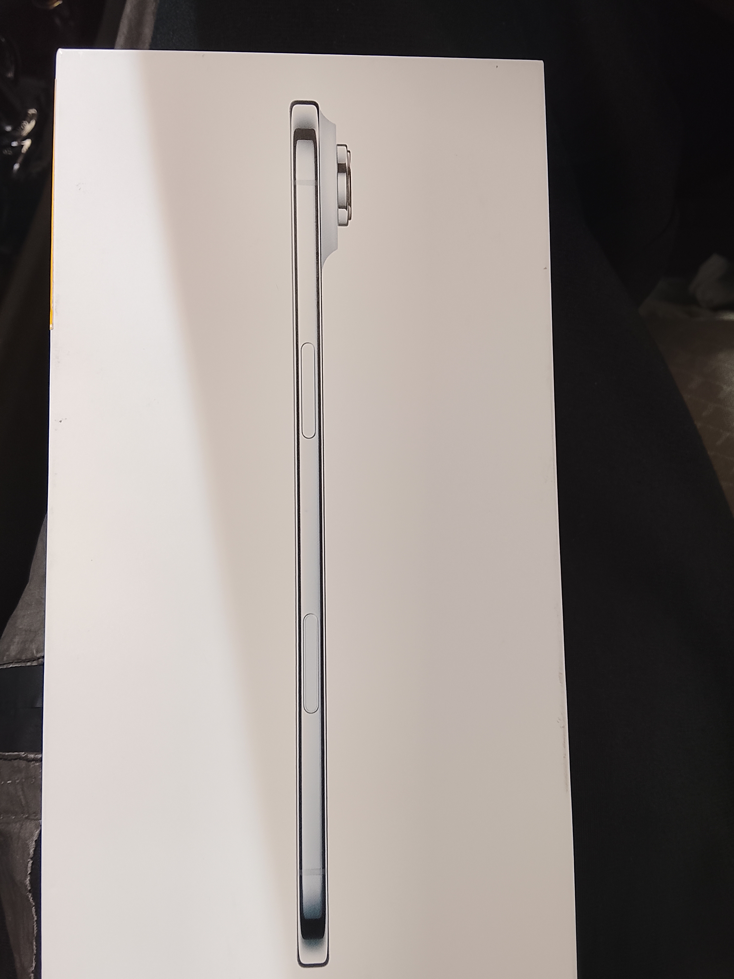 Iphone 17 air brand new - Image 1