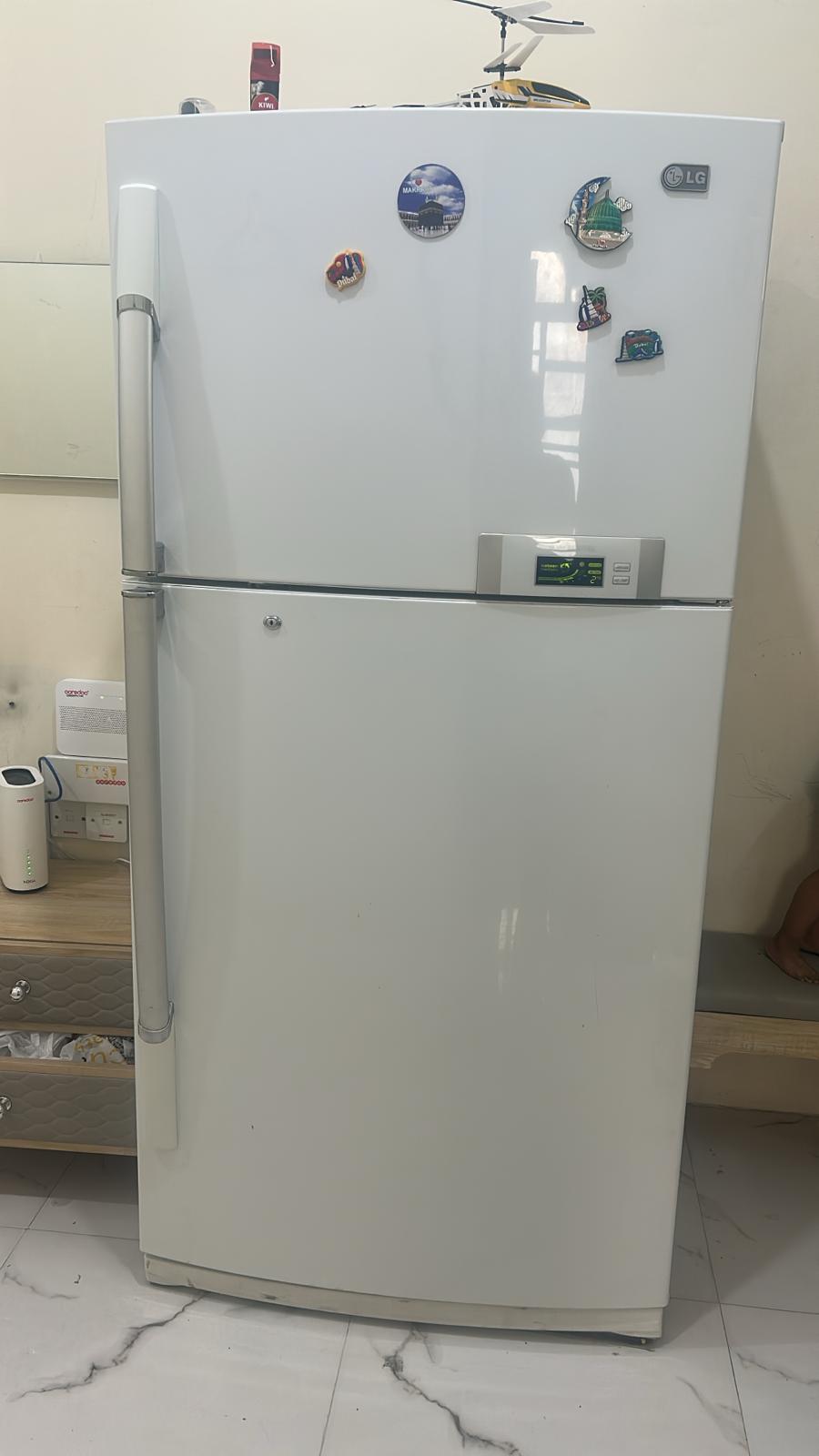 Refrigerator and other items. - Image 2