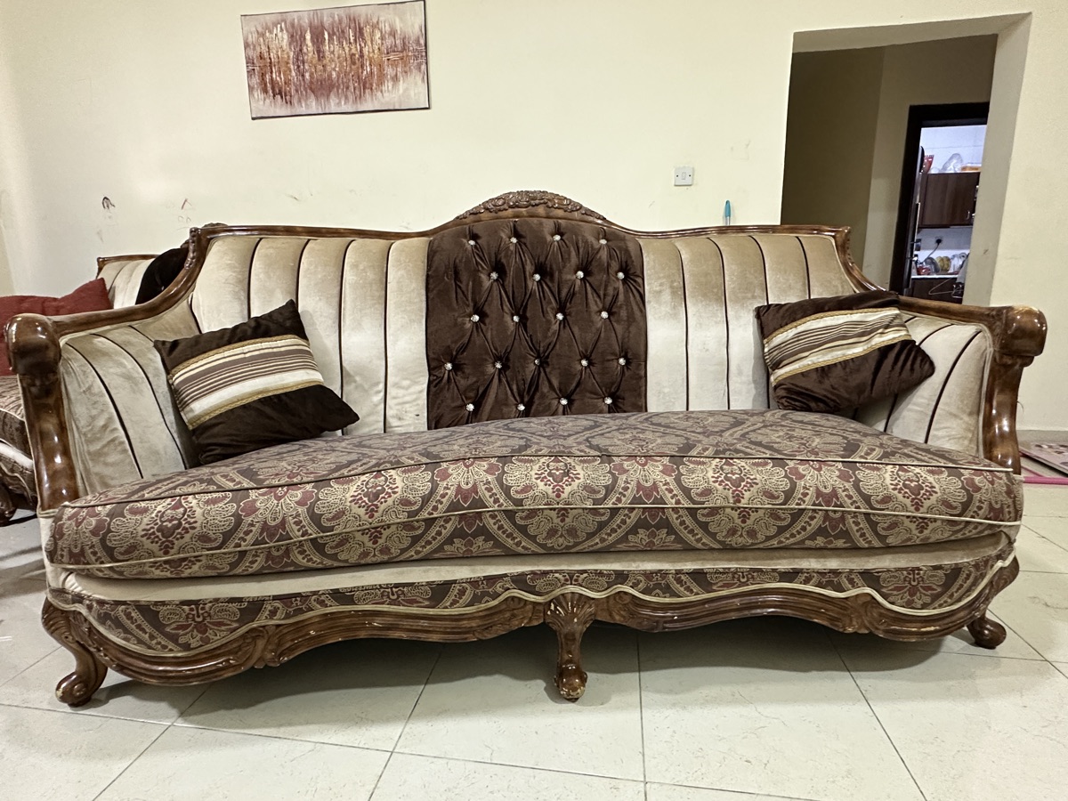 Sofa for sale - Image 3