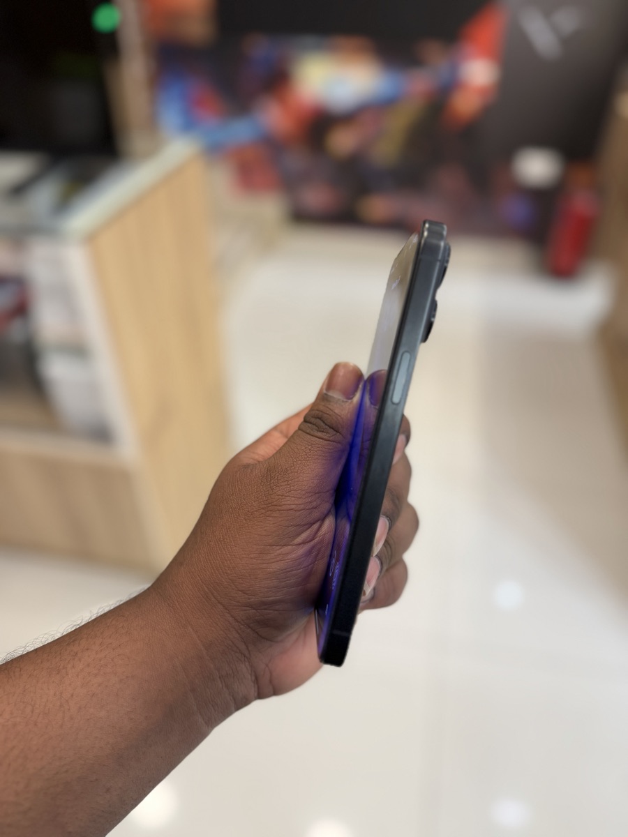 iPhone 15 Pro Max 256 GB - Image 4