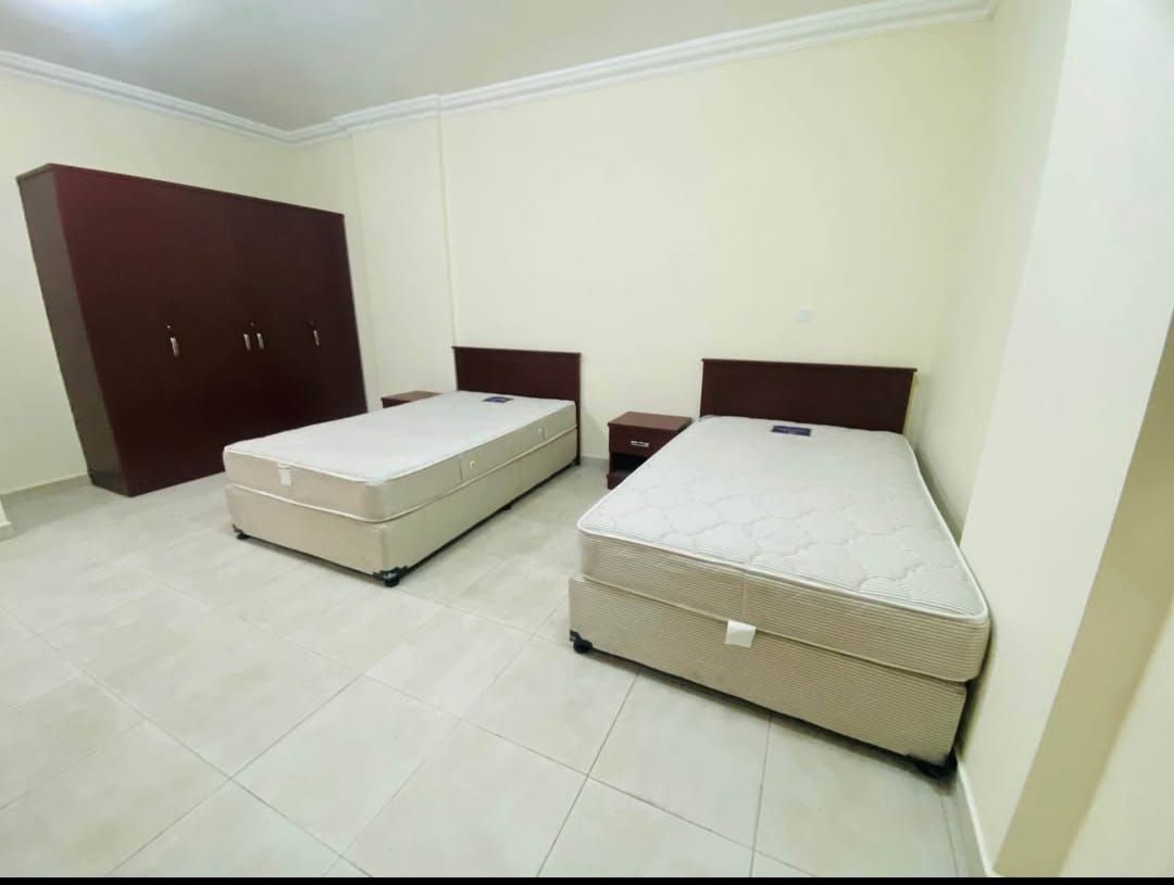 Qatar Airways Furniture available - Image 9