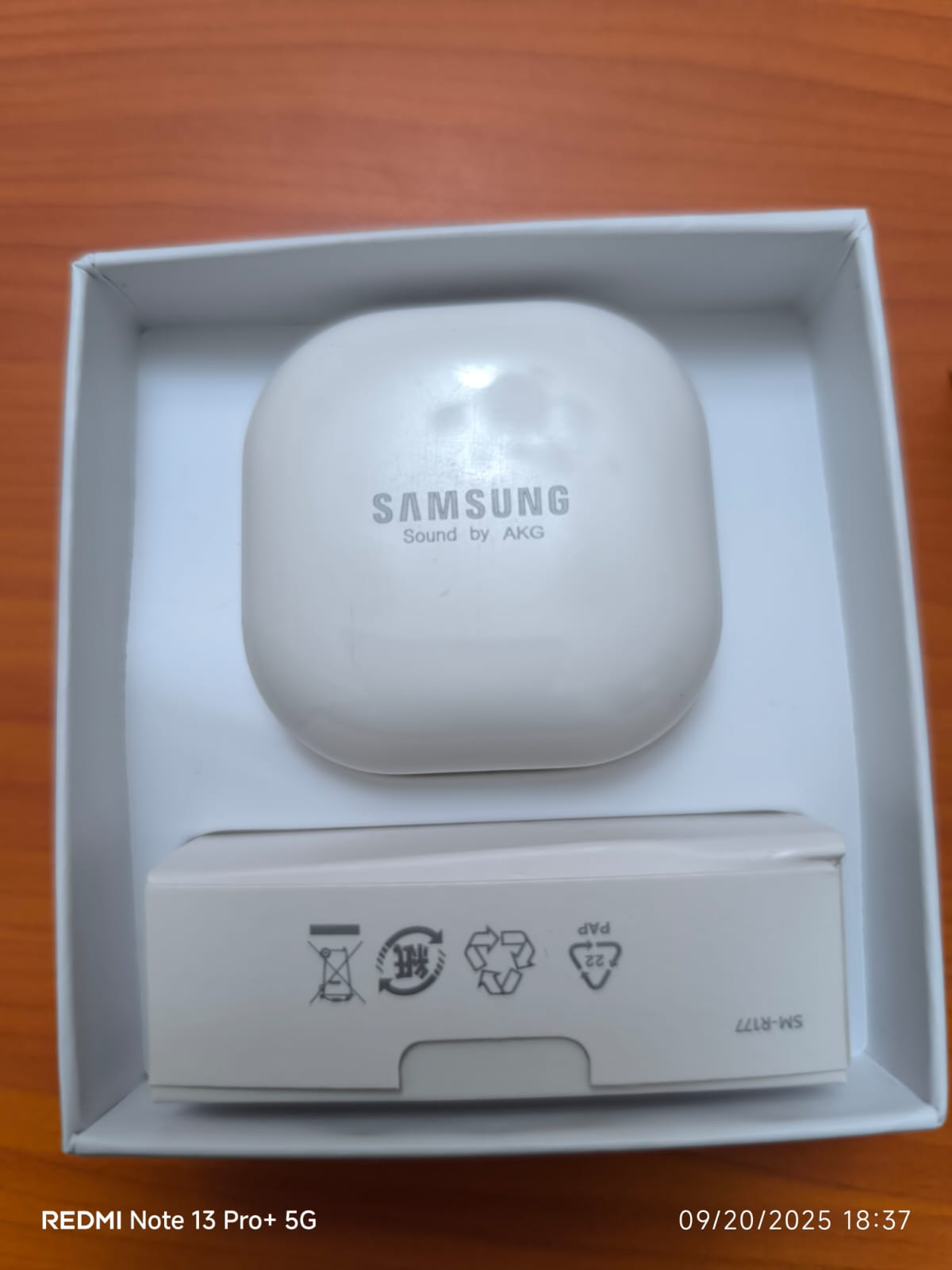Samsung Galaxy buds2 1:1 Master Copy with logo - Image 3