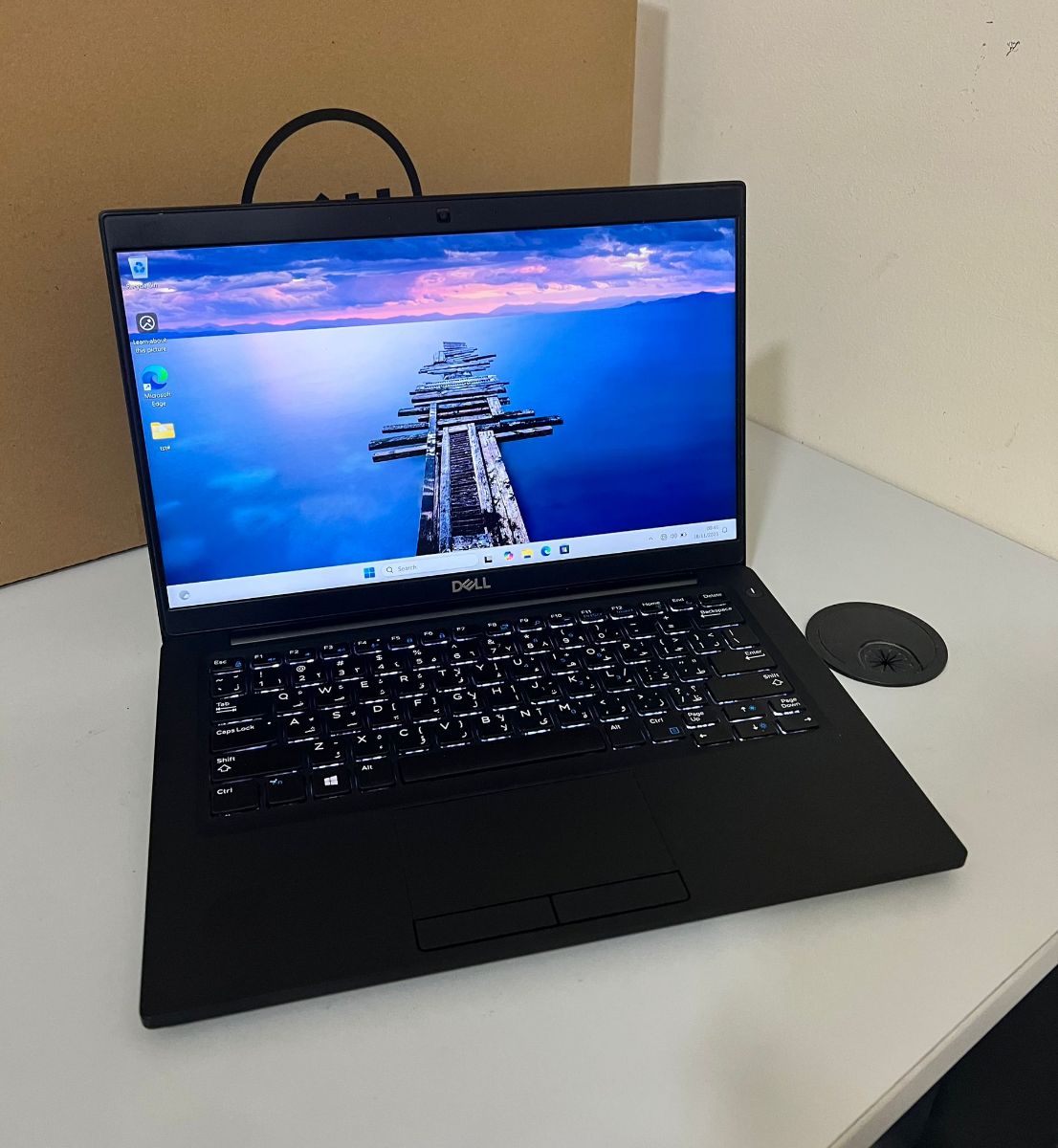 Lenovo Core i5 (8th gen) Slim Laptop - Image 3