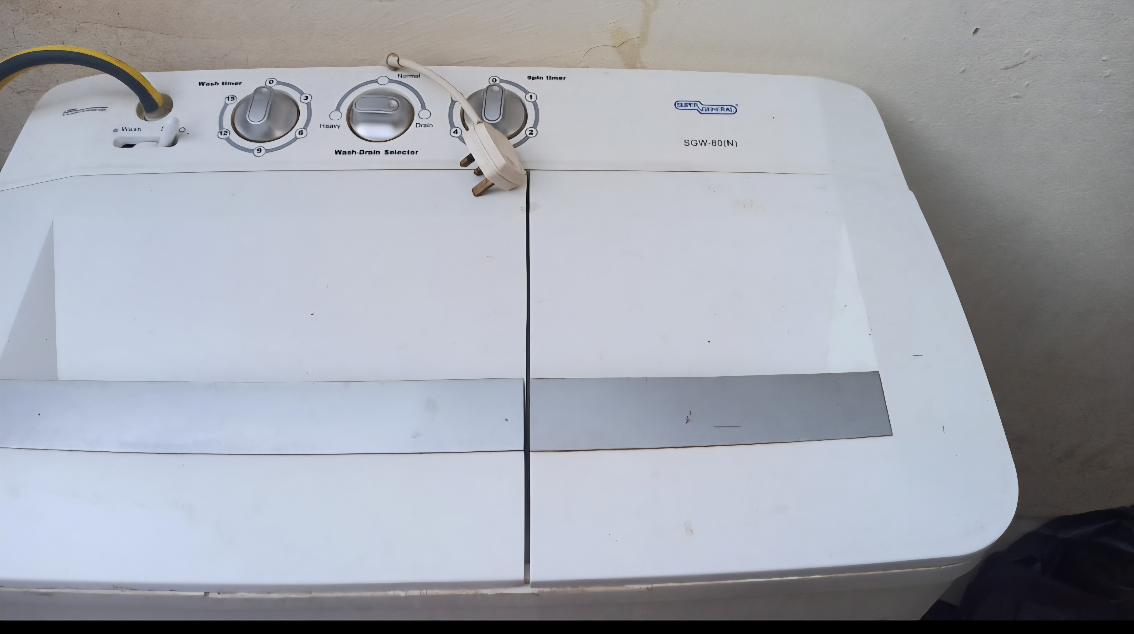 WASHING MACHINE URGENT SALE  - Image 3