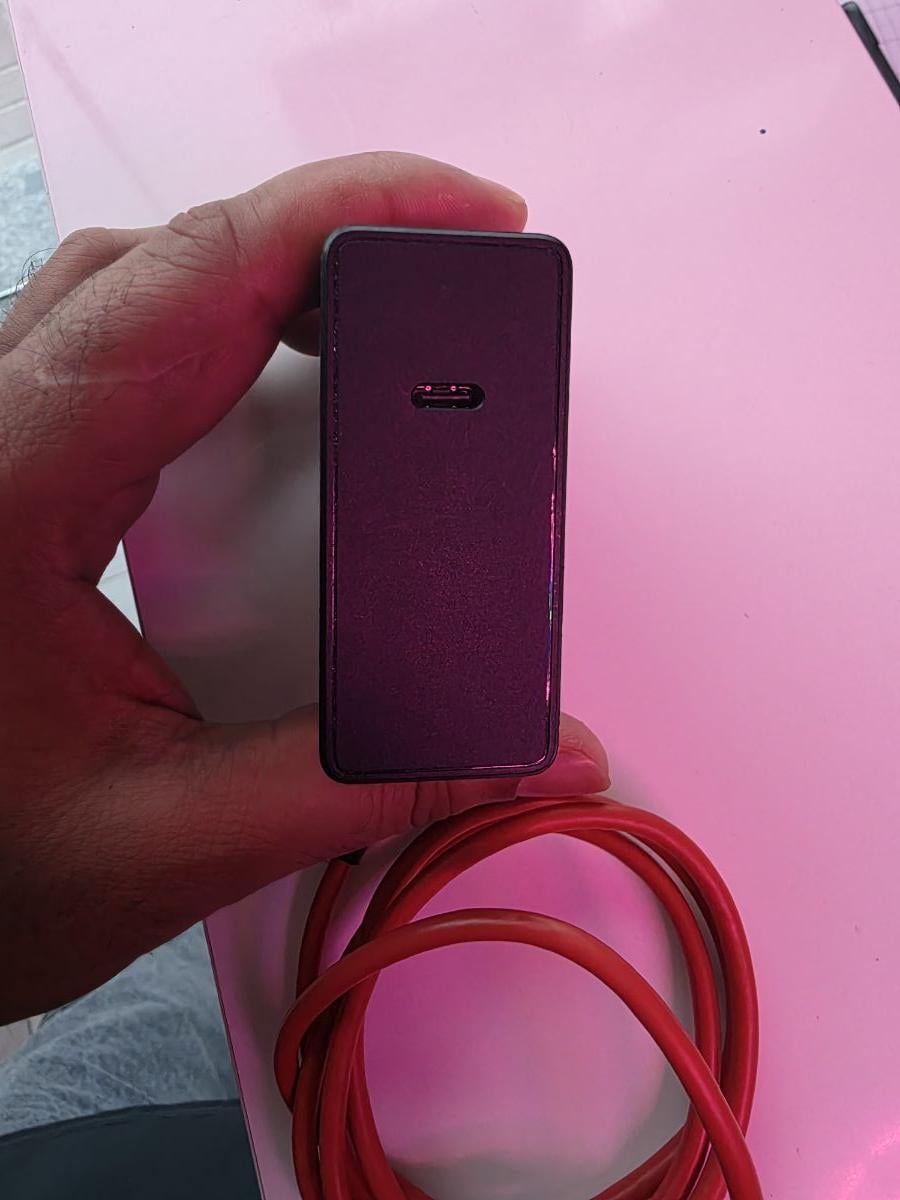 Redmagic original Charger 120 watts - Image 4