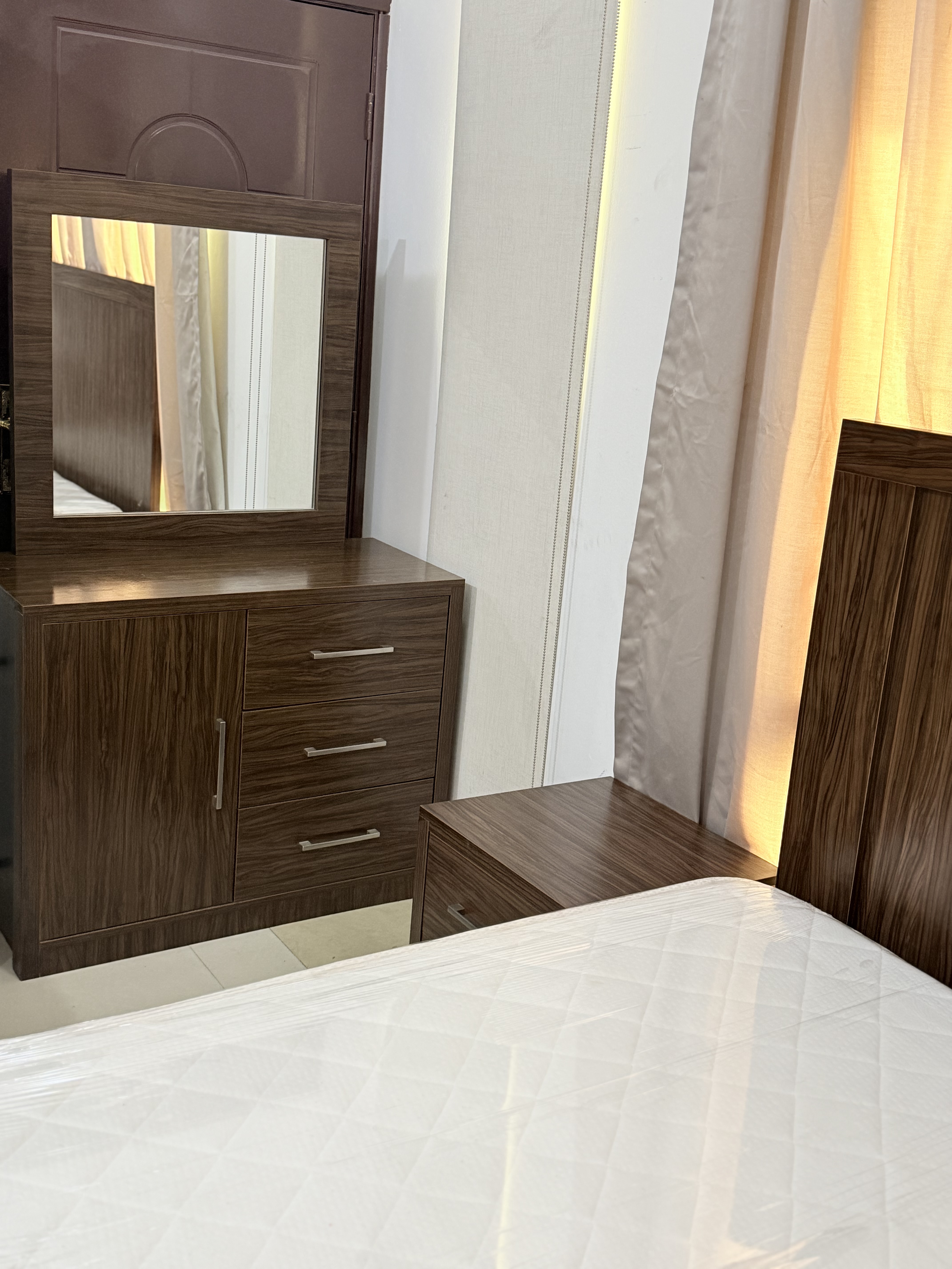 Urgent Sale King Bedroom set - Image 2