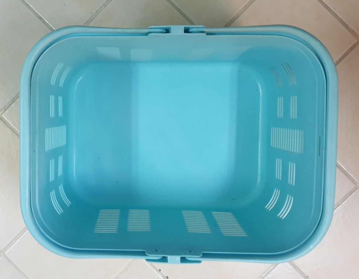 Laundry basket and picnic basket - Image 2