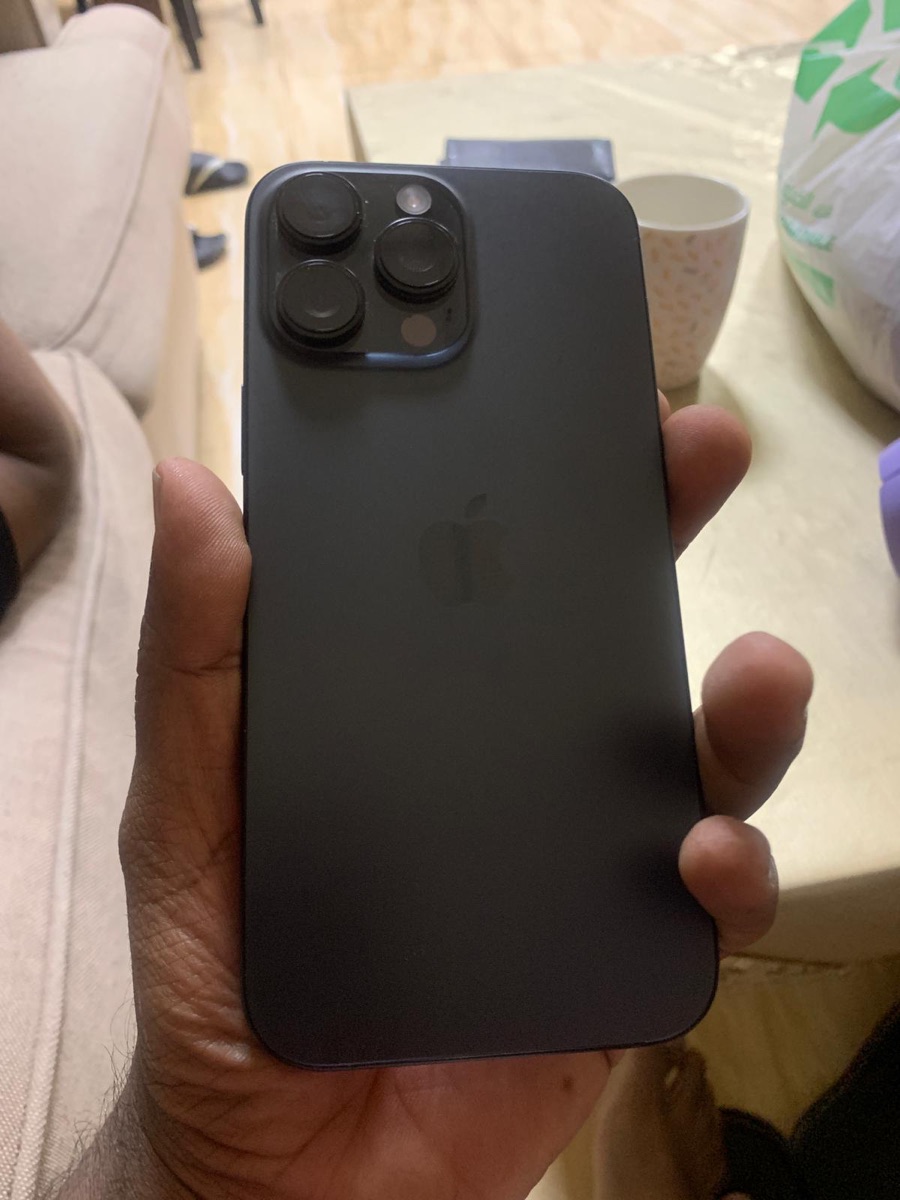 iPhone 16pro max - Image 1