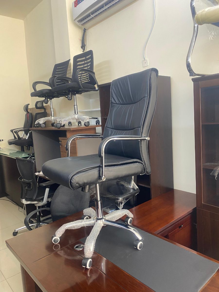 Used office furniture buy sell 33049900 - Image 11