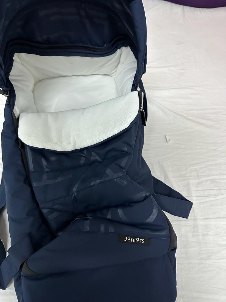 Baby carry cot not used - brand new original price 270 - Image 4