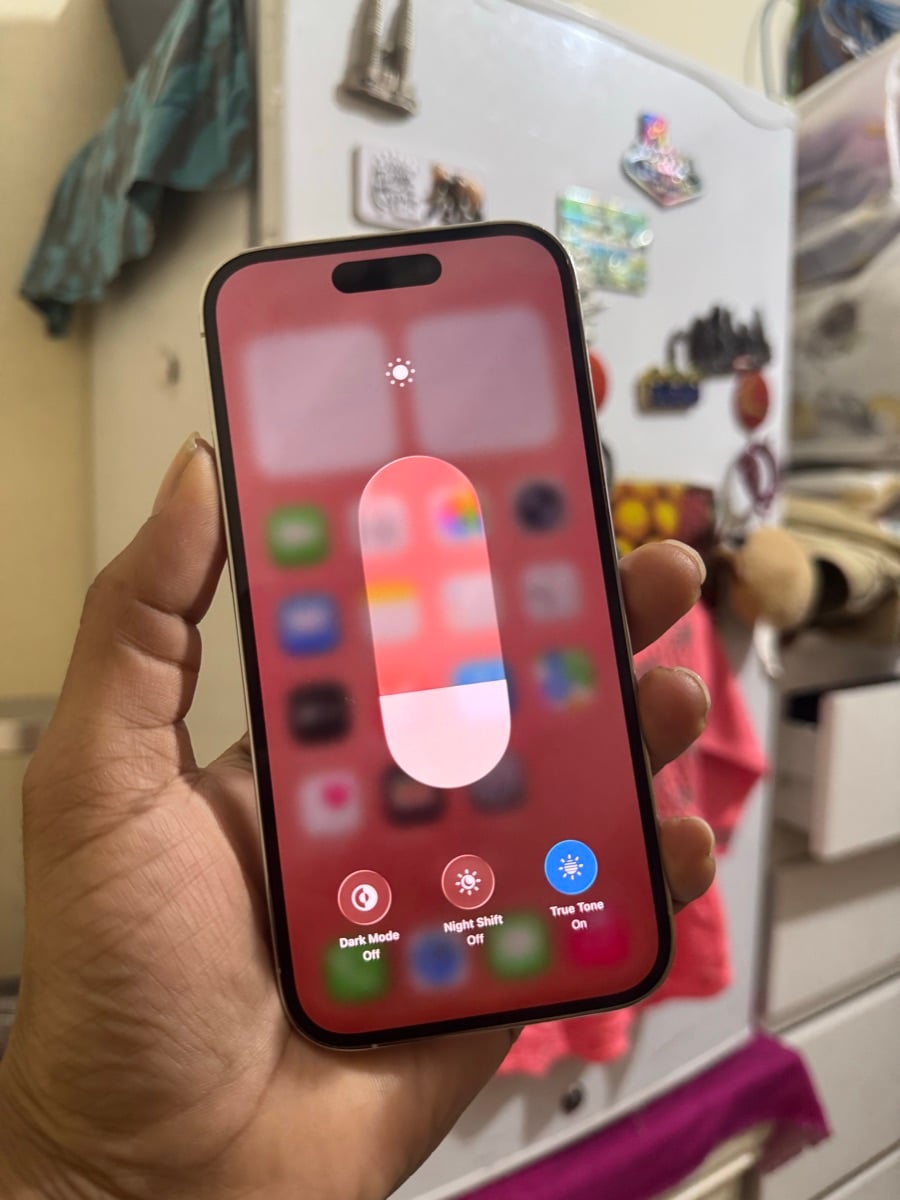 Iphone 16 pro 128gb warranty July 2026 - Image 2