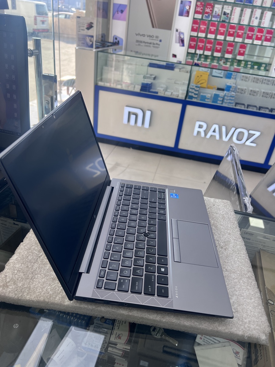 HP Z-Book Firefly G8 Workstations - Image 6