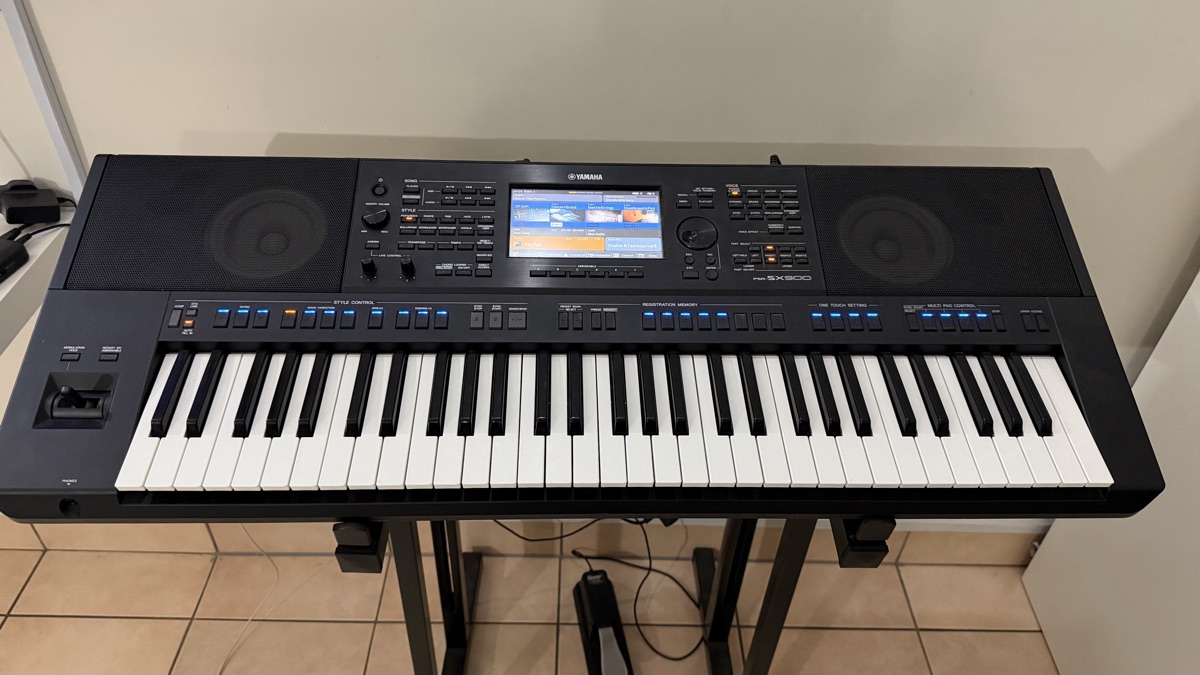 YAMAHA PSR-SX900 (Bag, Keyboard stand, Sustain pedal included) - Image 7