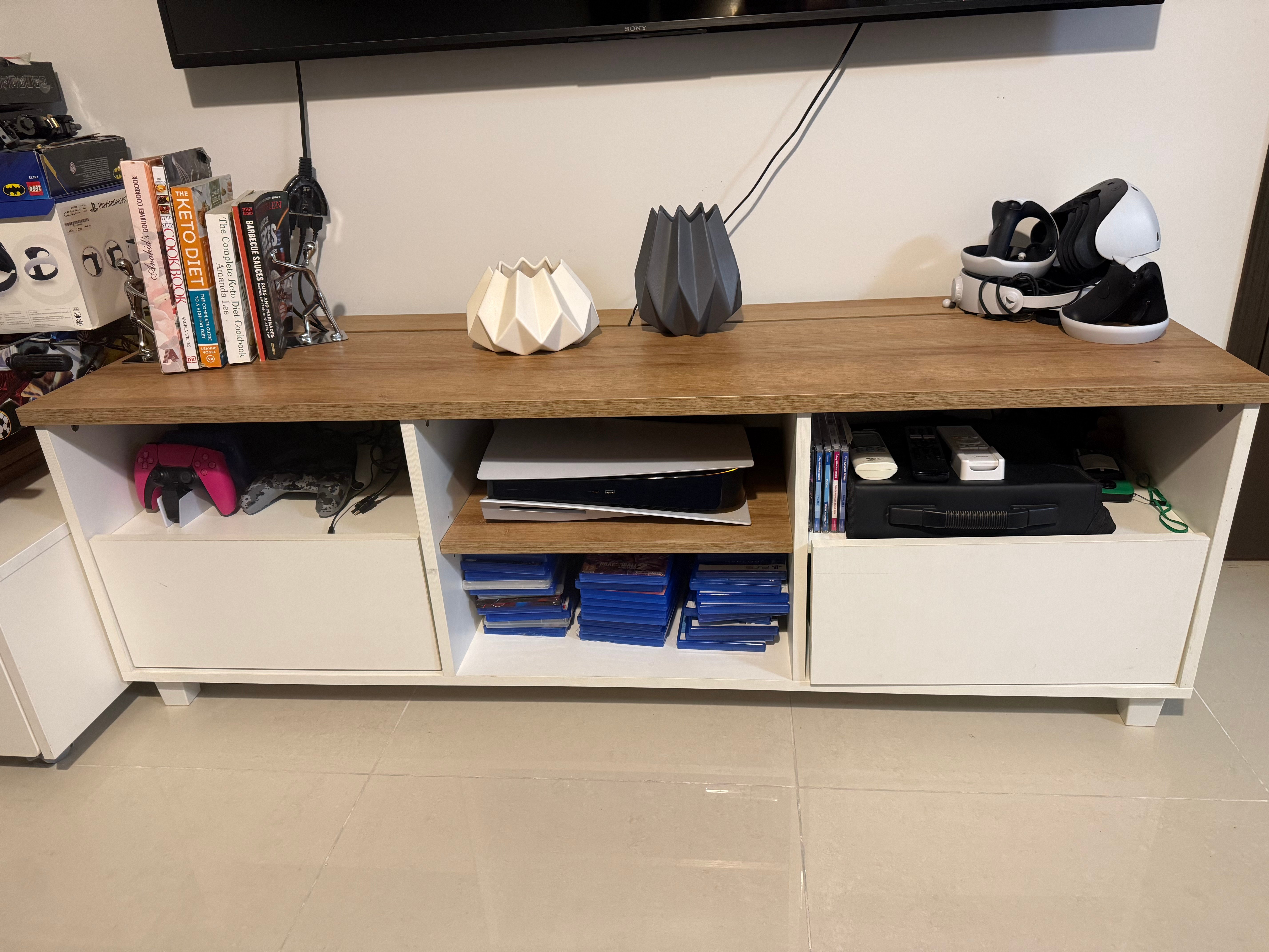 Home center tv set - Image 1