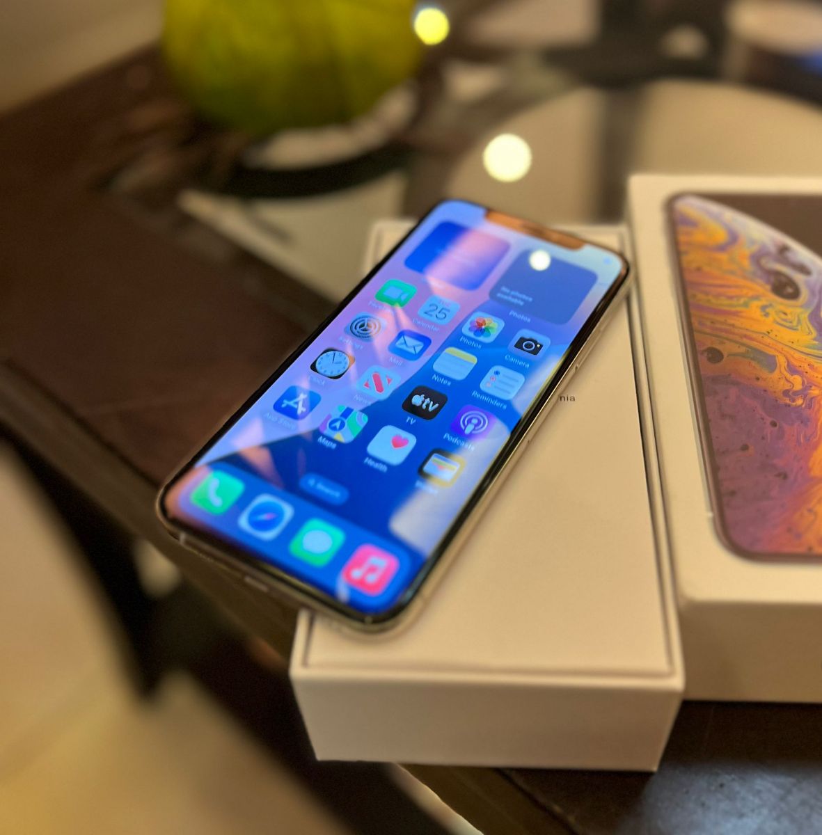 iPhone Xs (2 Sim) - Image 3