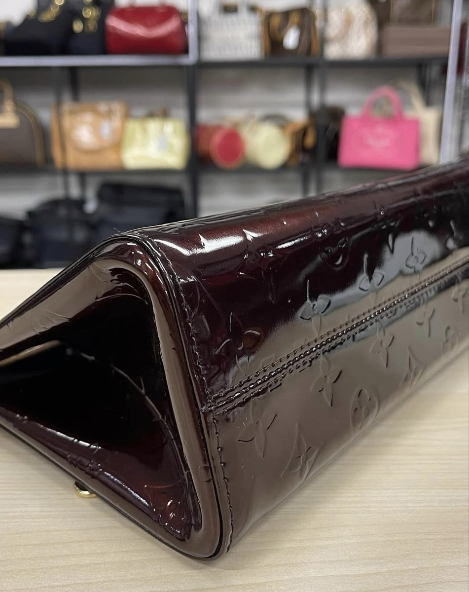 LV maroon bag - Image 5