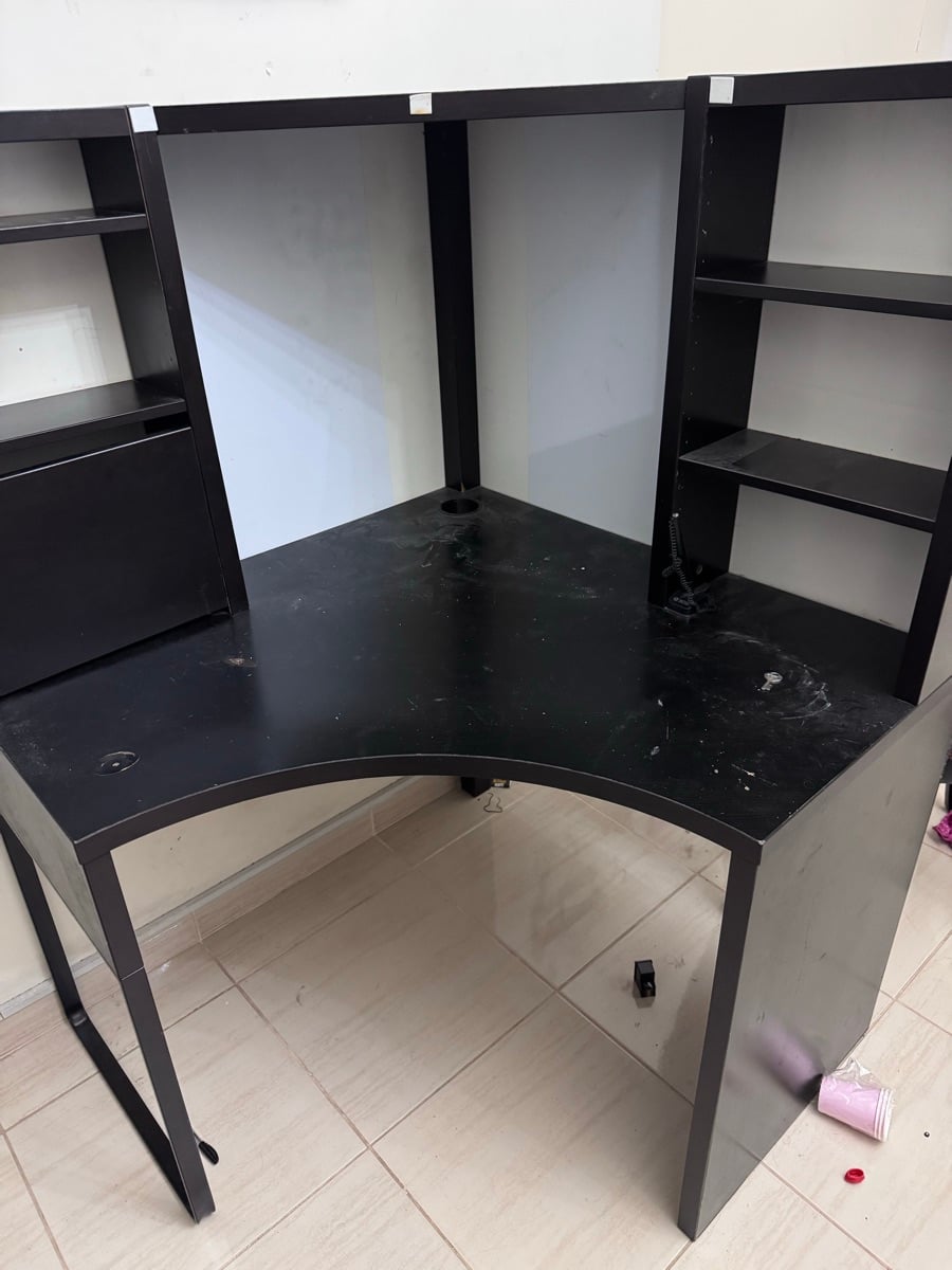 IKEA CORNER TABLE - Image 1