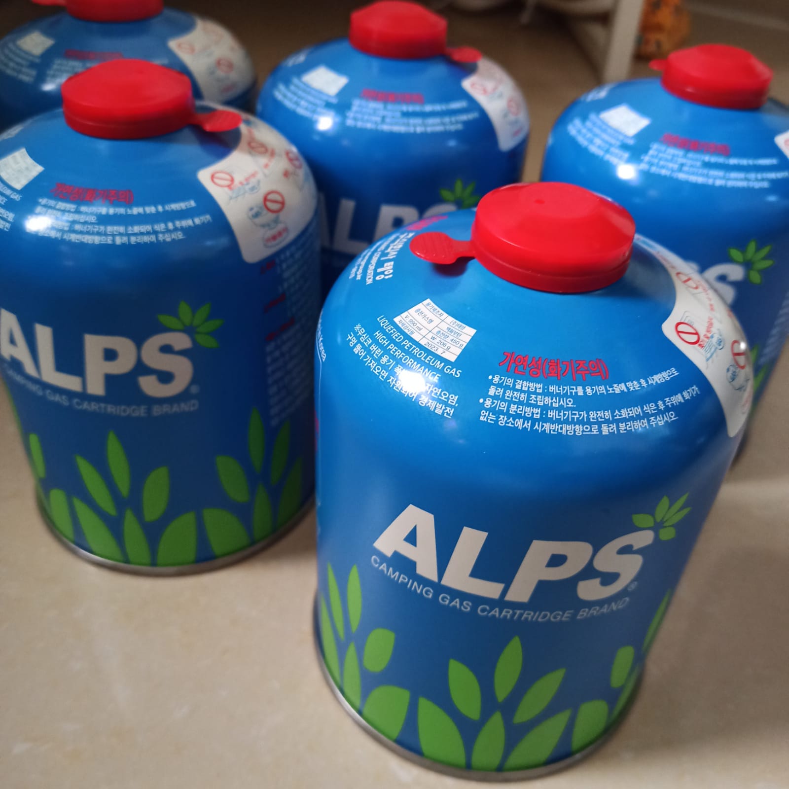 Brand New Camping Gas Never used All 5 Pcs 100 QR  - Image 4