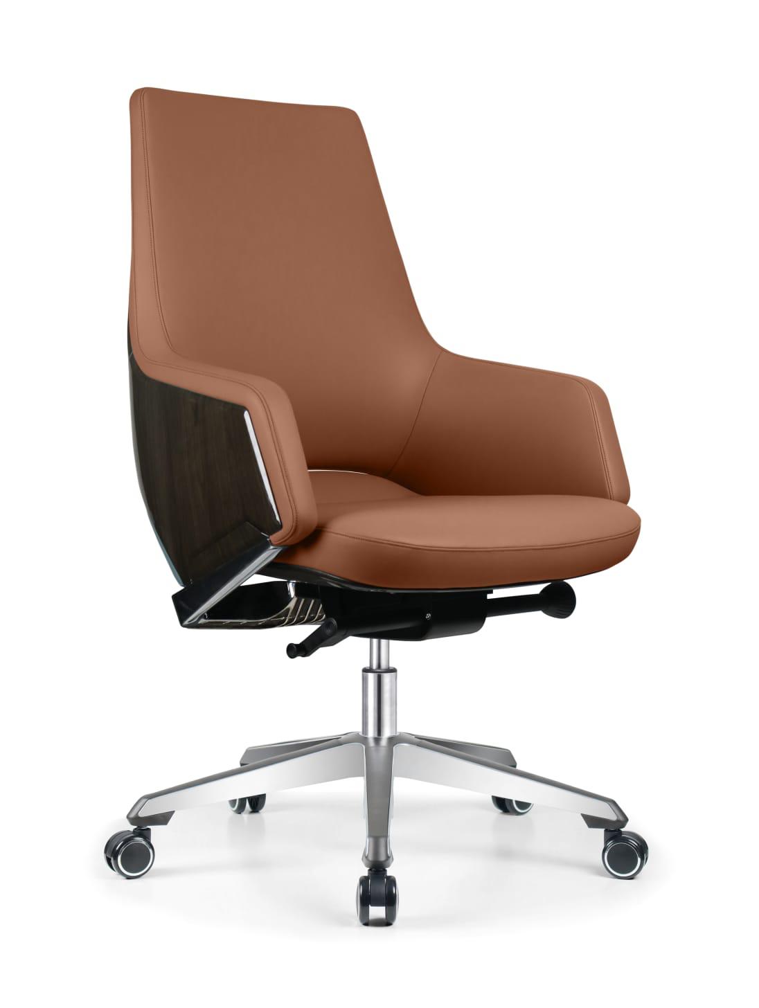 EXECUTIVE CHAIR - Image 1