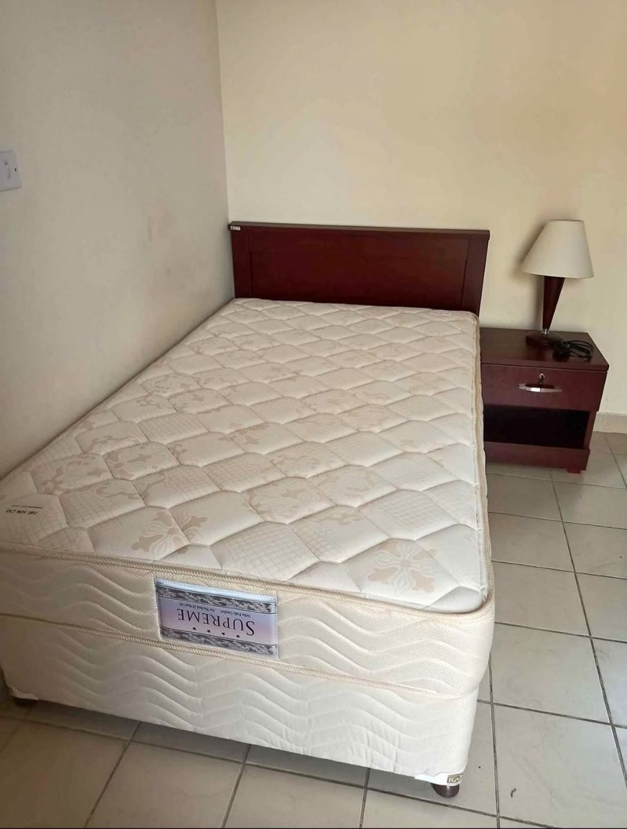 Qatar Airways Furniture available - Image 19
