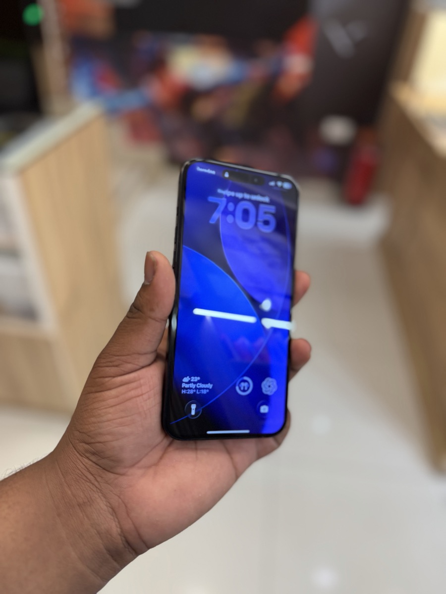 iPhone 15 Pro Max 256 GB - Image 3