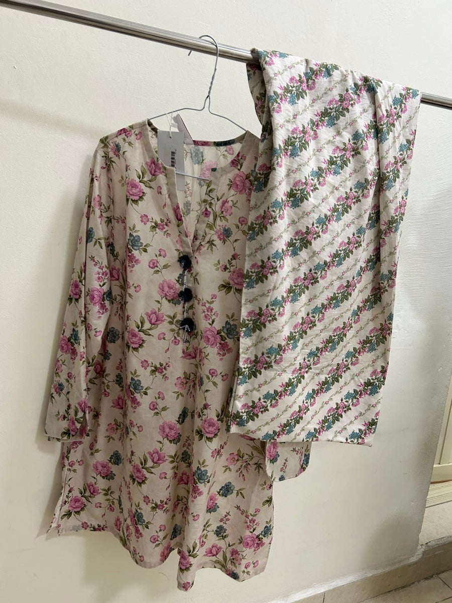 Eastern Dresses (Khaadi) - Image 10
