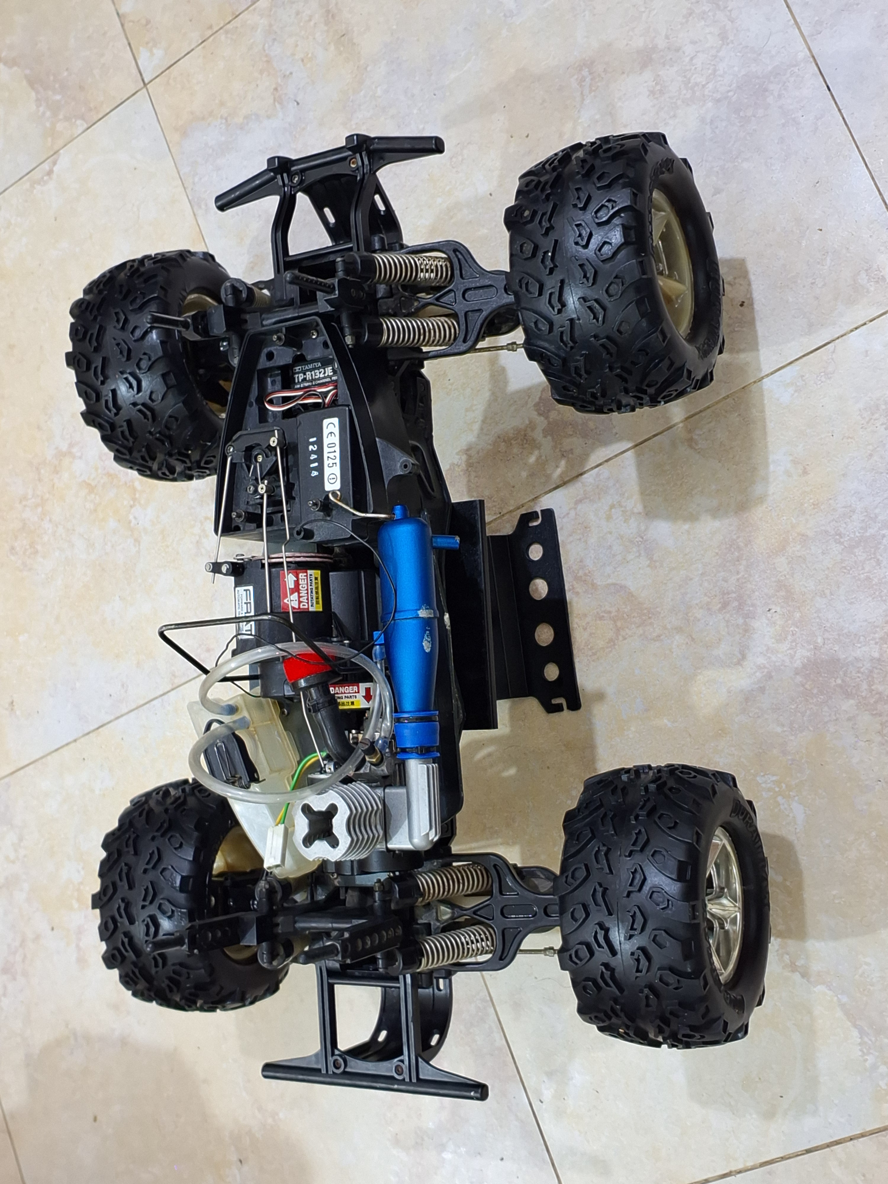 TAMIYA NITRO FUEL CAR - Image 4