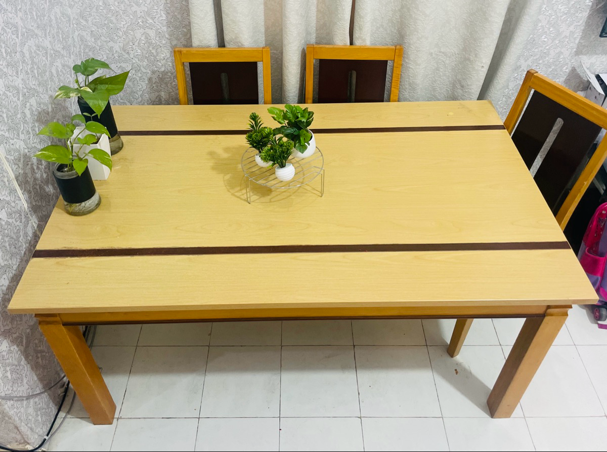 Wooden Dining Table with 4 chairs - Image 3