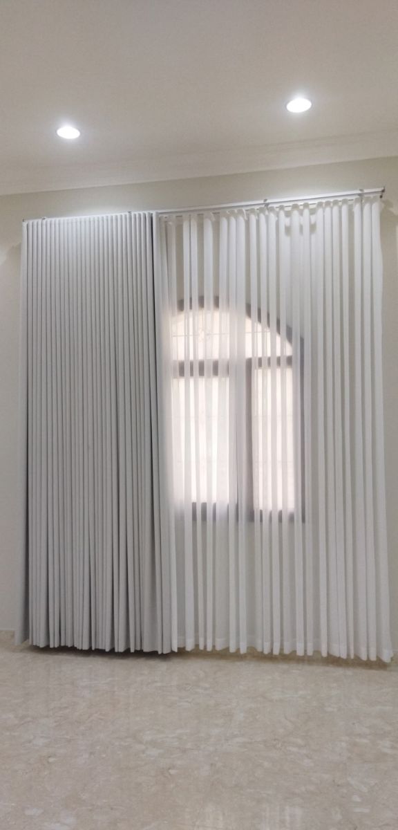 Curtain - Image 17